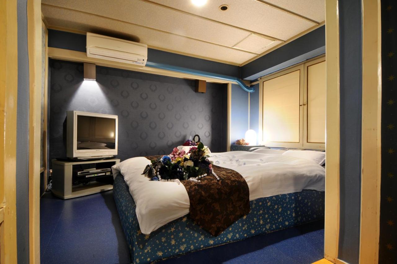 Namba Alpha (Adults Only) Hotel Osaka Buitenkant foto