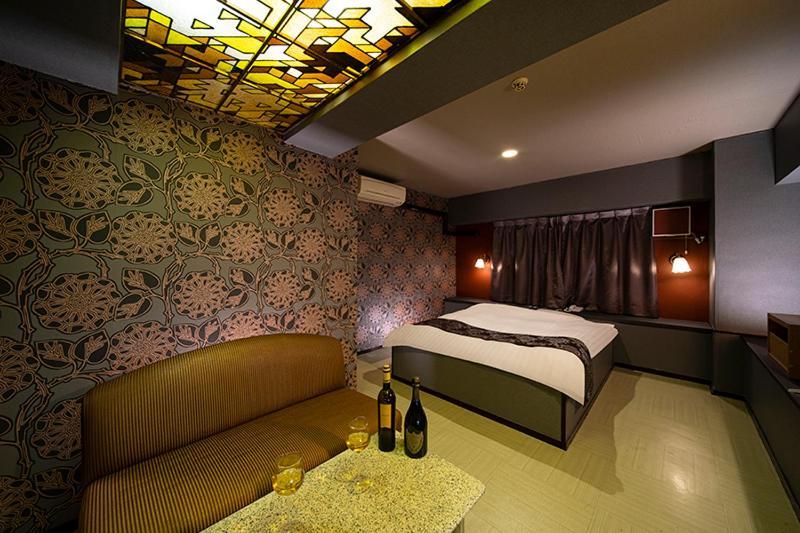 Namba Alpha (Adults Only) Hotel Osaka Buitenkant foto
